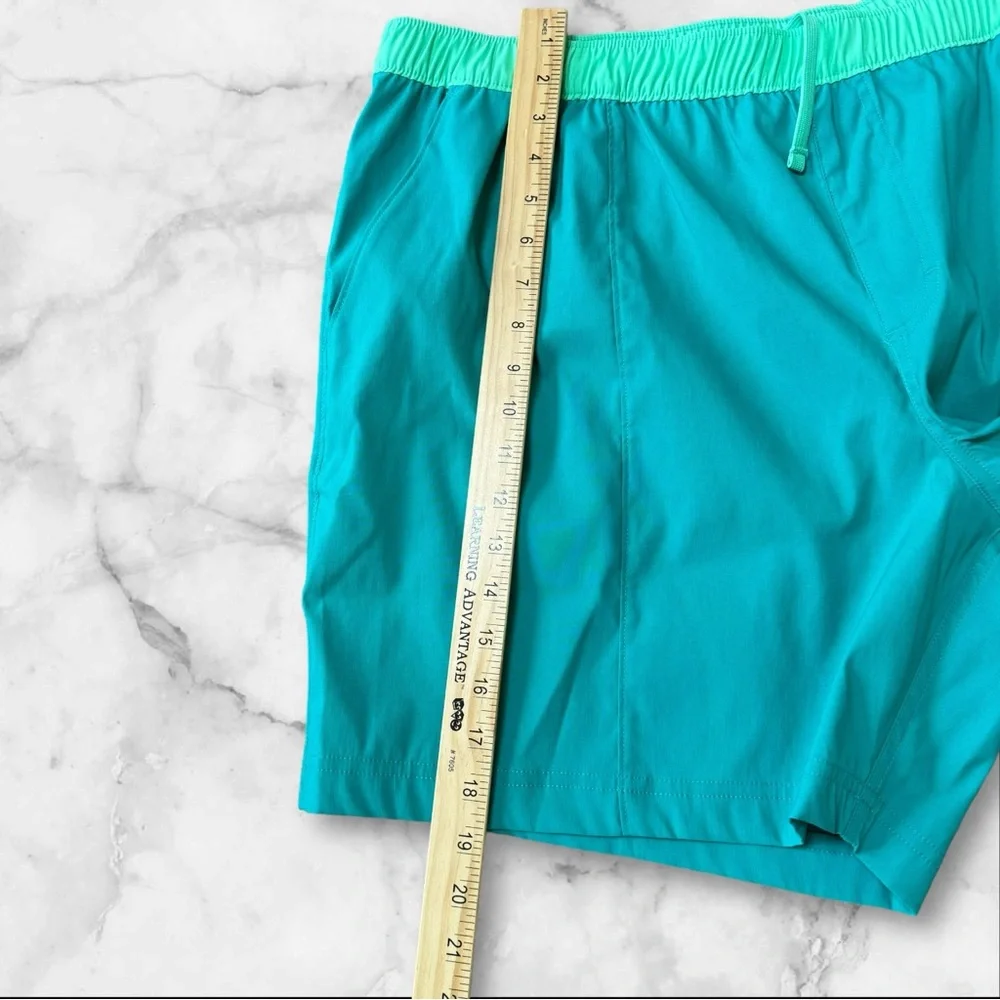 The North Face Class V Pull On Teal/Green Shorts - Men's Size XXL - NWT‎